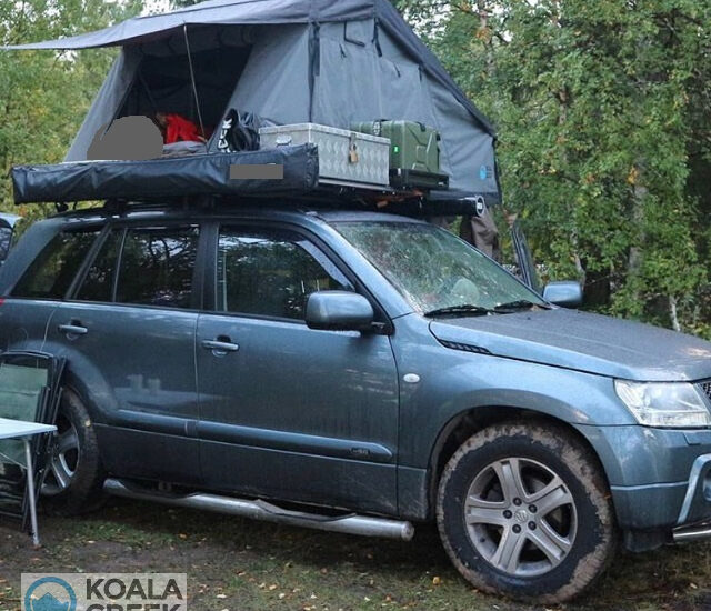 Koala Creek Extreme top rooftoptent on SUV