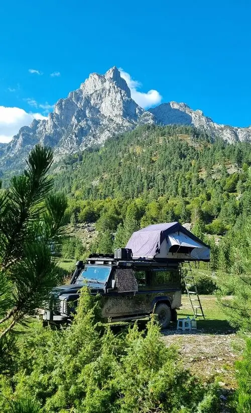 Vier weken door Albanië met de Teide 140